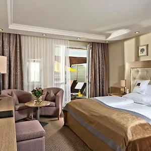 Maximilian Quellness Und Golfhotel Hotel